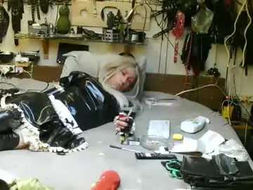 Chaturbate Watch Live Sex Cams of smokeslut365