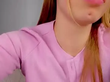 Chaturbate Sex Chat of tiny__alice