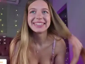 Chaturbate Adult Video Chat of vi__sky