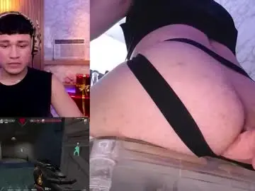 Chaturbate Live Porn of andrewpeach