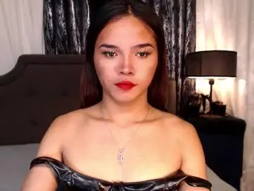 Chaturbate Adult Webcam of ariana_queen_hugecock69