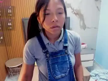 Chaturbate Live Sex Cam of isisleroy