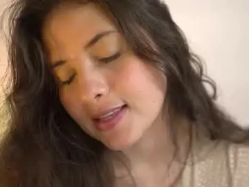 lirio05 from chaturbate