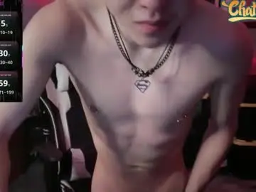 Chaturbate Live Sex Cam of robertcicijr21