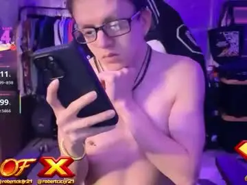 Chaturbate Sex Chat of robertcicijr21