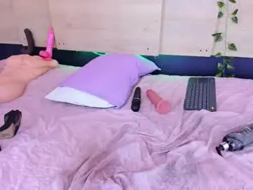 Chaturbate Free Porn Cam of ariela__