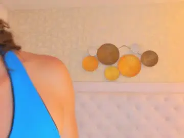 Chaturbate Live Sex Cam of debora_scoot