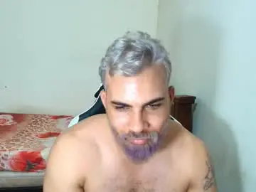 Chaturbate Watch Live Sex Cams of max_love25