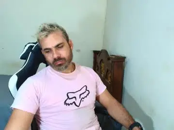 Chaturbate Free Live Porn of max_love25