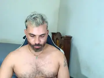 Chaturbate Live Sex of max_love25