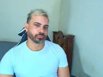 Chaturbate Free Live Porn of max_love25