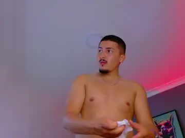 Chaturbate Free Live Porn of mrfox__