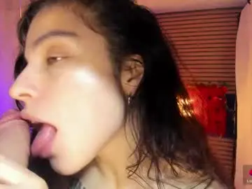 Chaturbate Nude Webcam of rosse_25