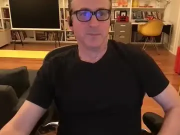 Chaturbate Live Sex Cam of skyline3371