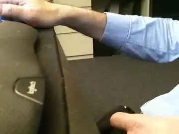 Chaturbate Free Live Porn of wrangleat0r