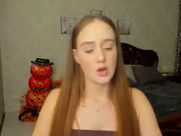 Chaturbate Live Sex Cam of yourhotmariam