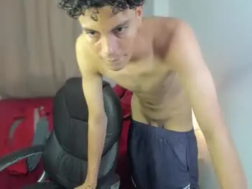 Chaturbate Best live sex cam show of domi_master