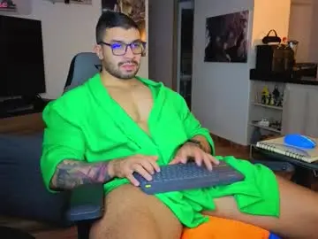 max_cooper17 from chaturbate