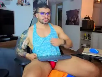 Chaturbate Sex Chat of max_cooper17