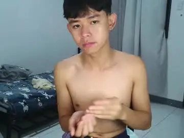 Chaturbate Adult Video Chat of ur_younngtwinkxxx