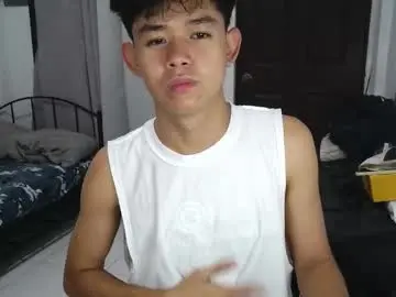 Chaturbate Live Sex of ur_younngtwinkxxx