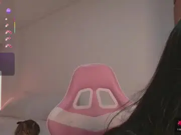 Chaturbate Nude Webcam of ariana_bae_