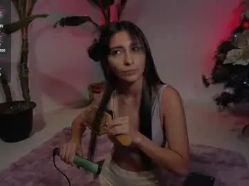 Chaturbate Free Live Porn of hera_069