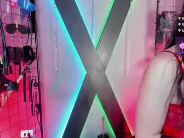 Chaturbate Watch Live Sex Cams of missscarlet_ela_bdsm