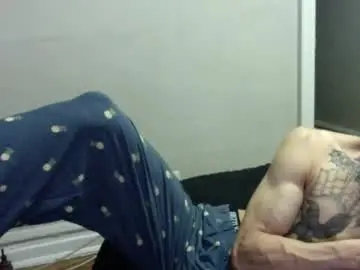 Chaturbate Live Sex Cam of ricanmrmarcus