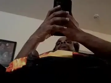 Chaturbate Nude Webcam of dbras_19