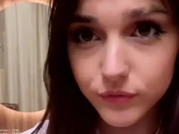 Chaturbate Watch Live Sex Cams of ericapapandrea