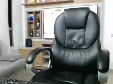 Chaturbate Live Sex Cam of exotic_dude