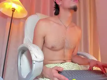 Chaturbate Live Sex of nicopapi_