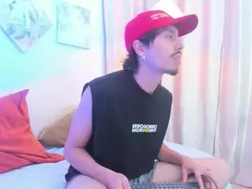 Chaturbate Live Sex of nicopapi_