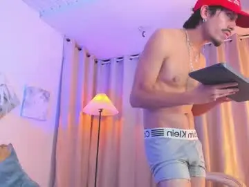 Chaturbate Sex Cam of nicopapi_