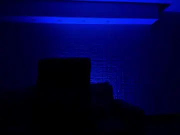 Chaturbate Live Sex Cam of violeet_scott