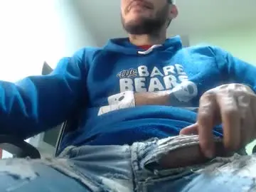 xavicock24 from chaturbate