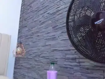 Chaturbate Sex Chat of zoeth_ruiz