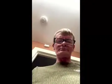 Chaturbate Live Sex Cam of dave689476