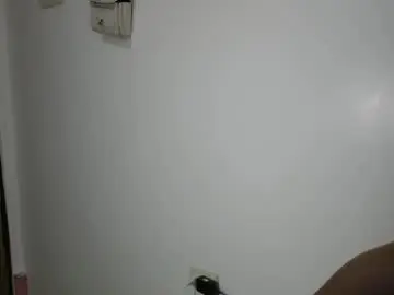 Chaturbate Free Porn Cam of ellahjean