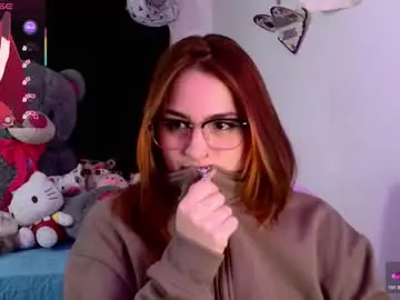 Chaturbate Live Sex of lucycherry__