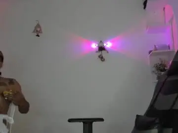 Chaturbate Live Sex Cam of masteralda09