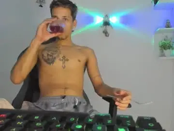 Chaturbate Live Sex Cam of masteralda09