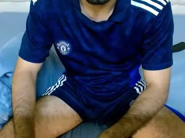 Chaturbate Live Sex Cam of milanzaire