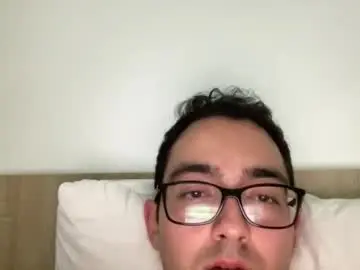 Chaturbate Free Porn Cam of freshmanxxl