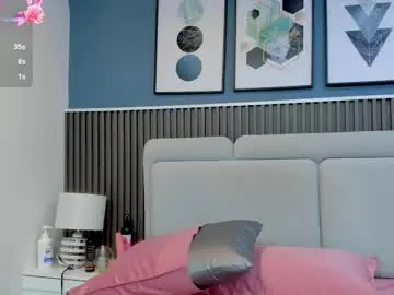 Chaturbate Live Porn of ivy_petit