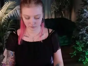 kiki_shay from chaturbate