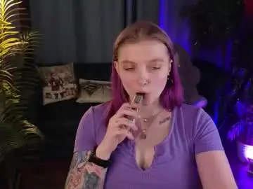 Chaturbate Sex Chat of kiki_shay