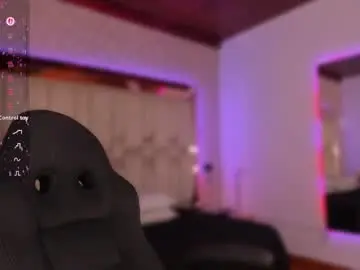 Chaturbate Watch Live Sex Cams of kleverly_manson1