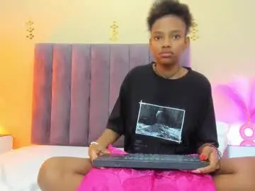 kiarasimons_ from chaturbate